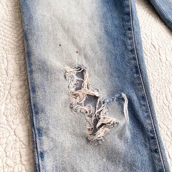 Zara Distressed Jeans - Picture 6 of 6